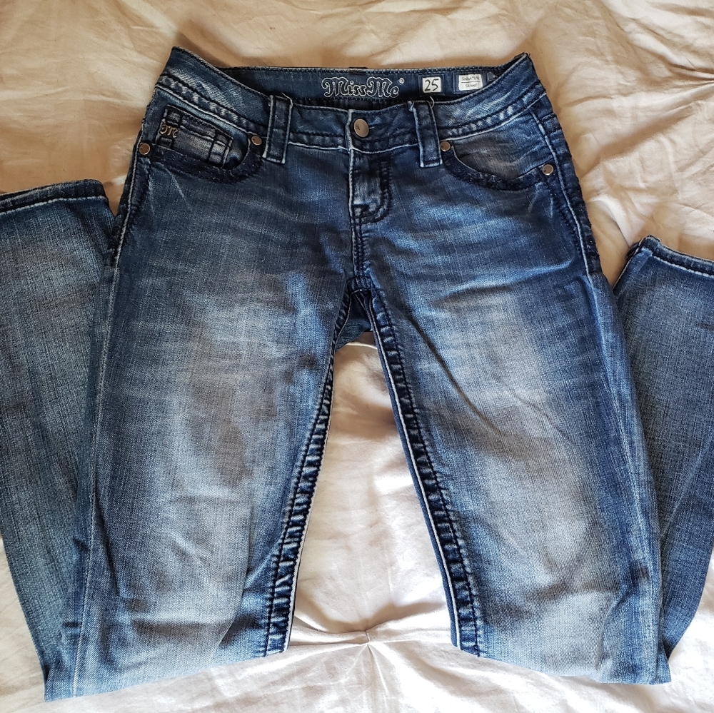 Miss Me Signature Skinny Jeans